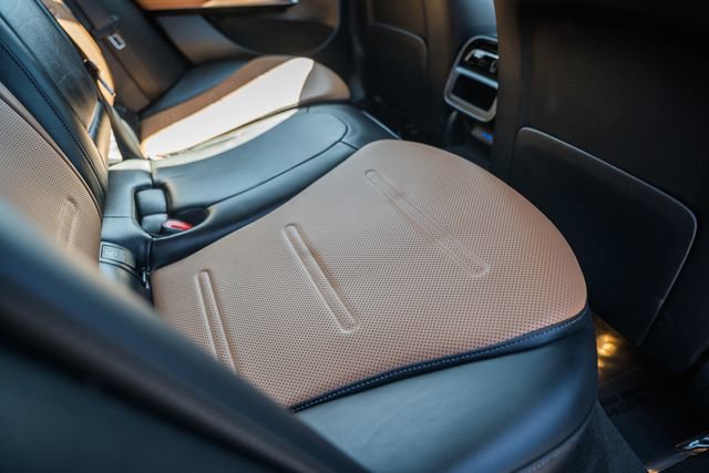 Used 2025 Mercedes-Benz E 53 AMG e 4MATIC Sedan image 31