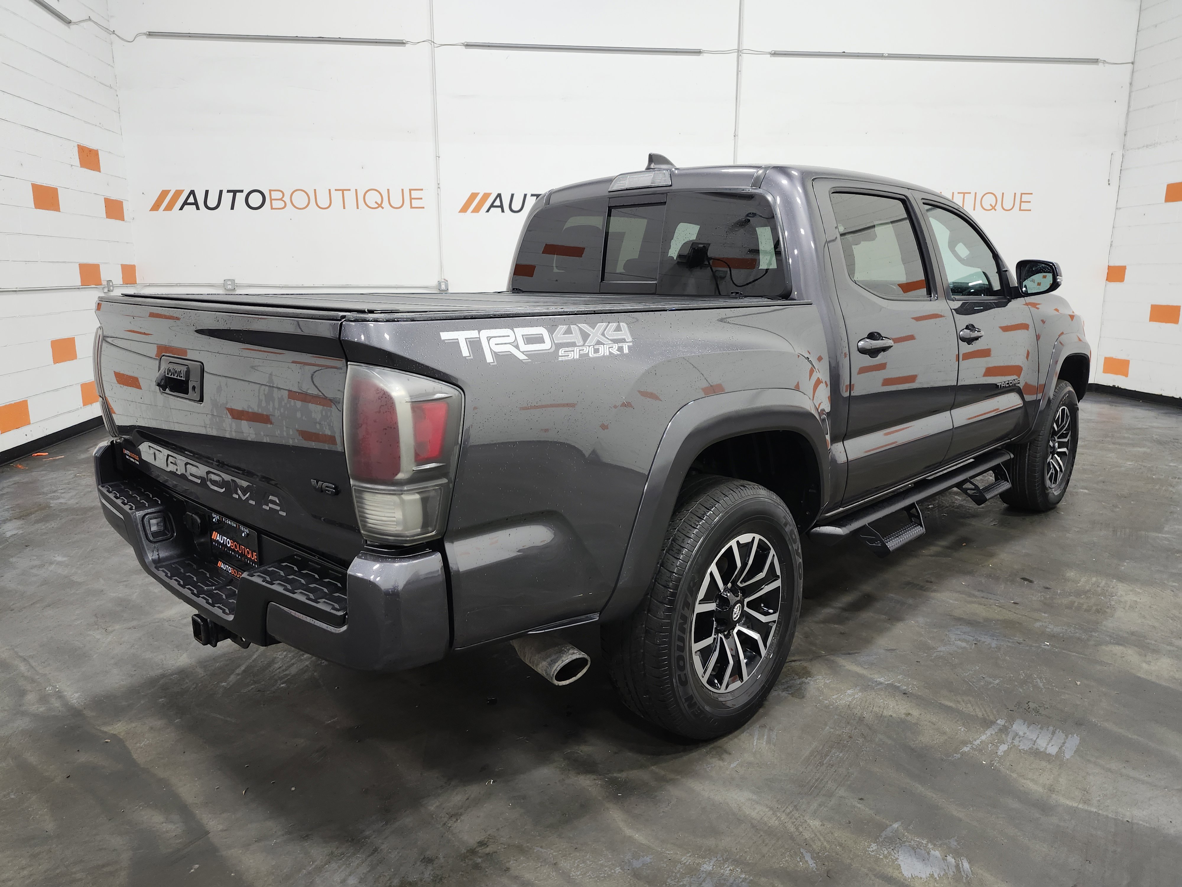Used 2021 Toyota Tacoma TRD Sport image 17