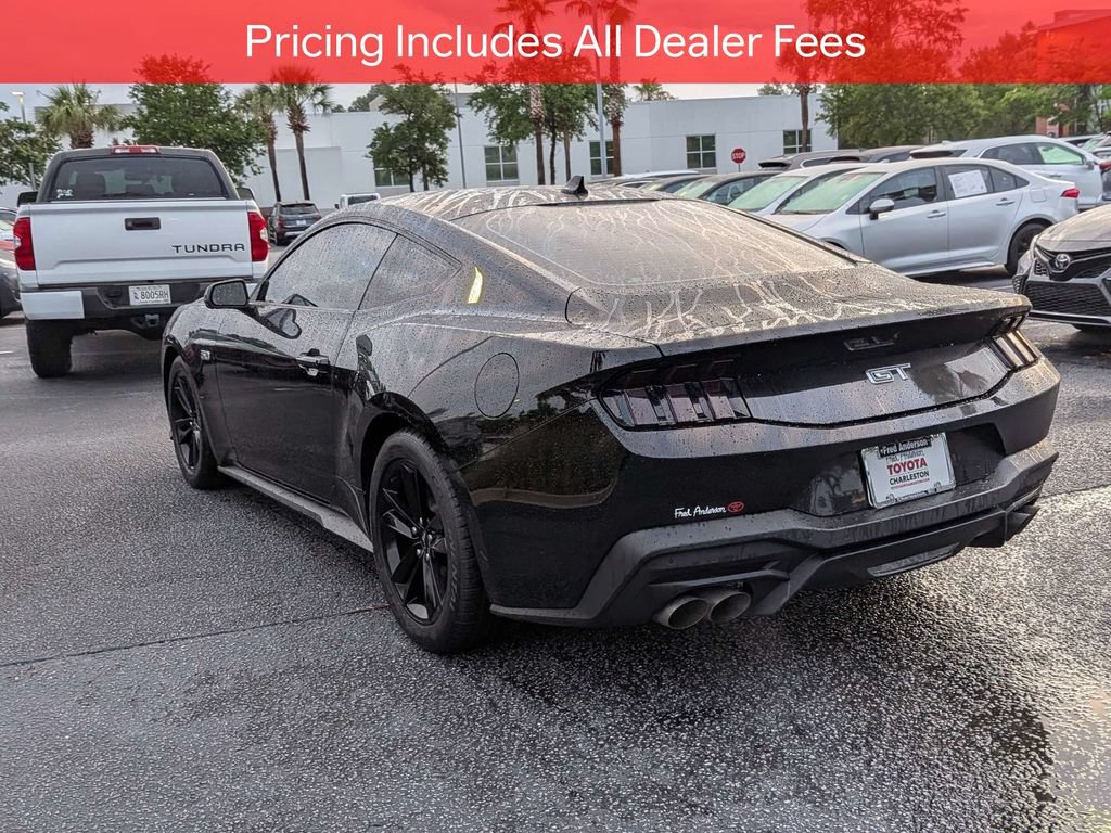 Used 2024 Ford Mustang GT RWD image 6