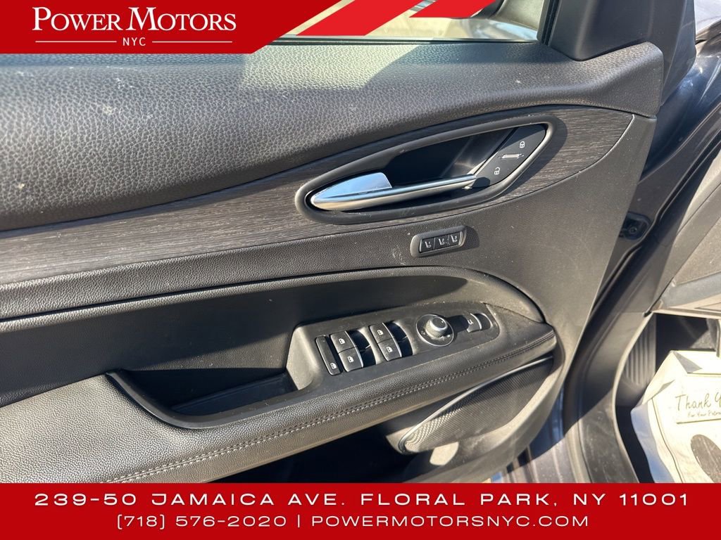 Used 2023 Alfa Romeo Stelvio Ti image 29