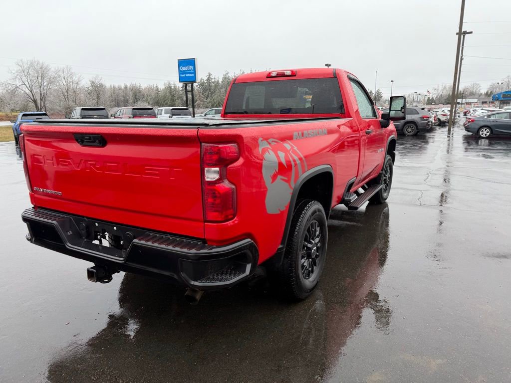 Used 2025 Chevrolet Silverado 2500 W/T image 5