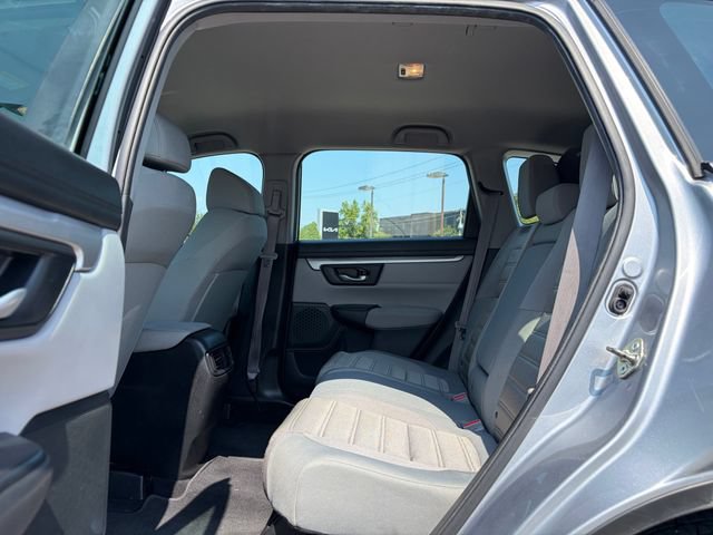 Used 2017 Honda CR-V LX image 19