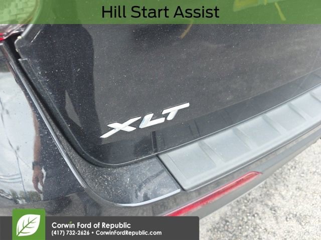 Used 2023 Ford Explorer XLT w/ Equipment Group 202A image 10