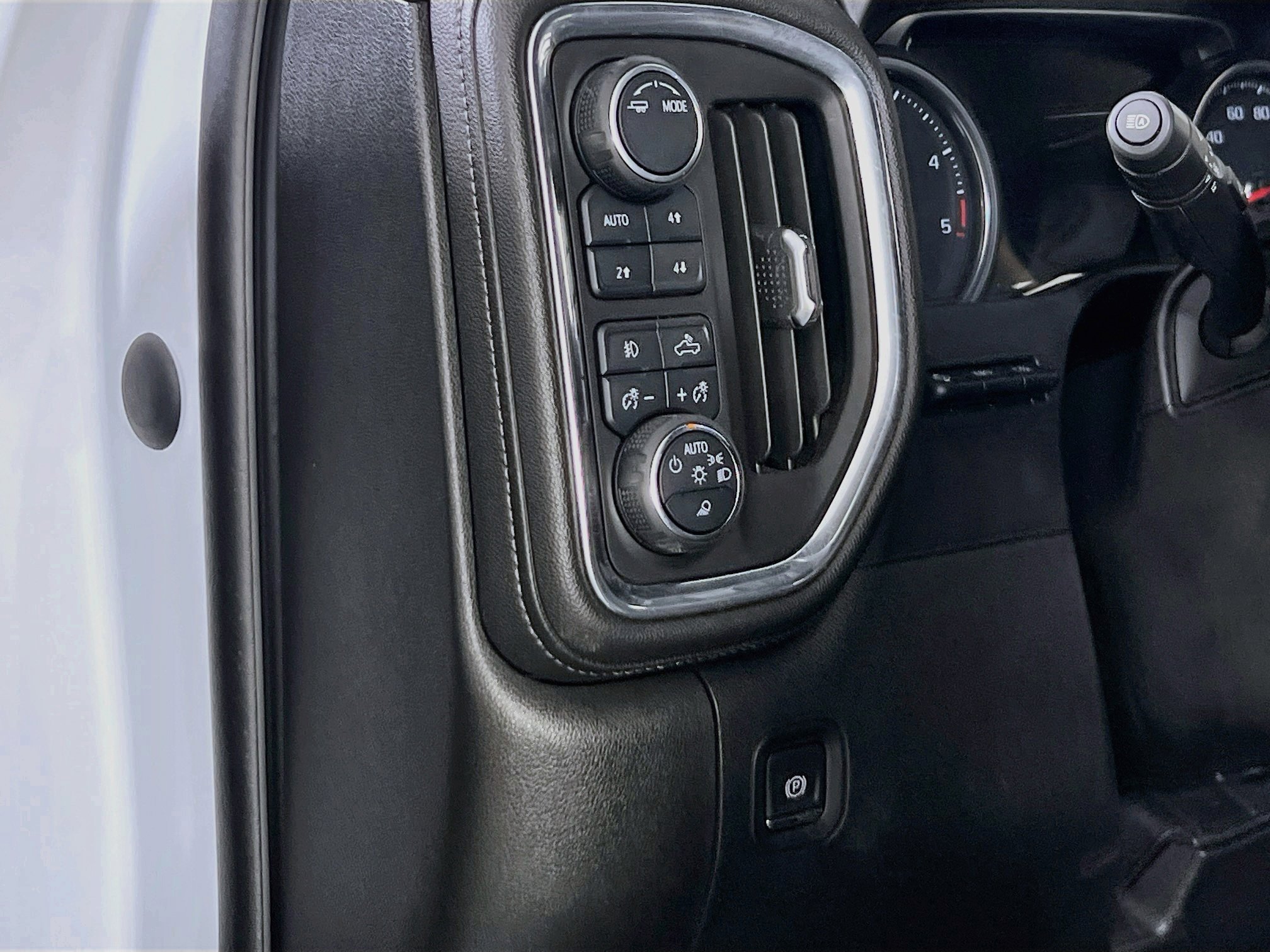 Used 2021 Chevrolet Silverado 2500 High Country AWD/4WD image 10