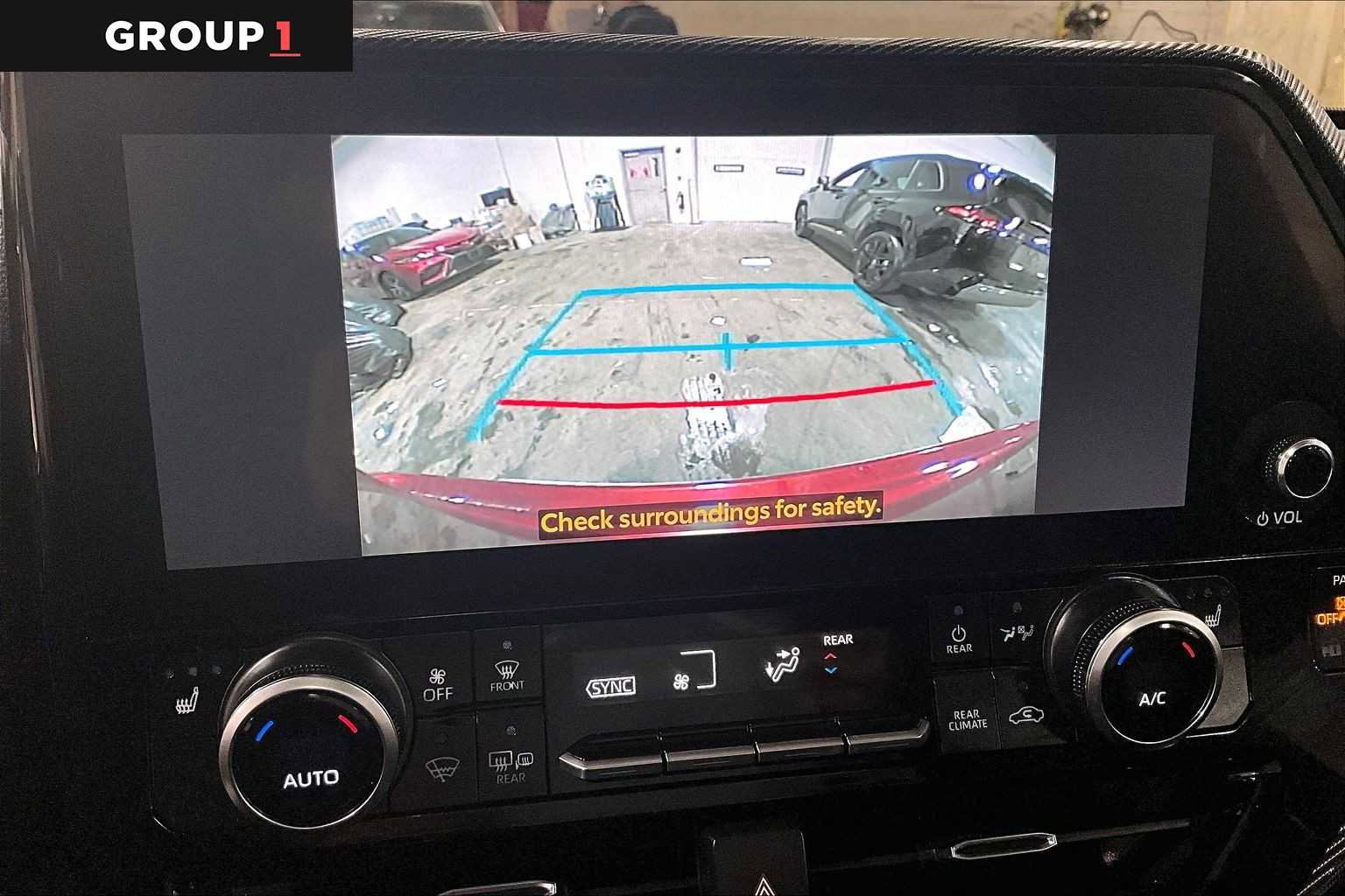 Used 2023 Toyota Highlander XSE image 27