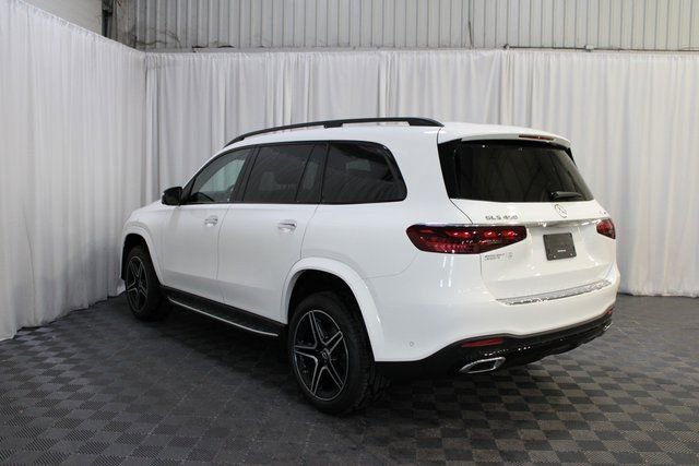 New 2026 Mercedes-Benz GLS 450 4MATIC image 4