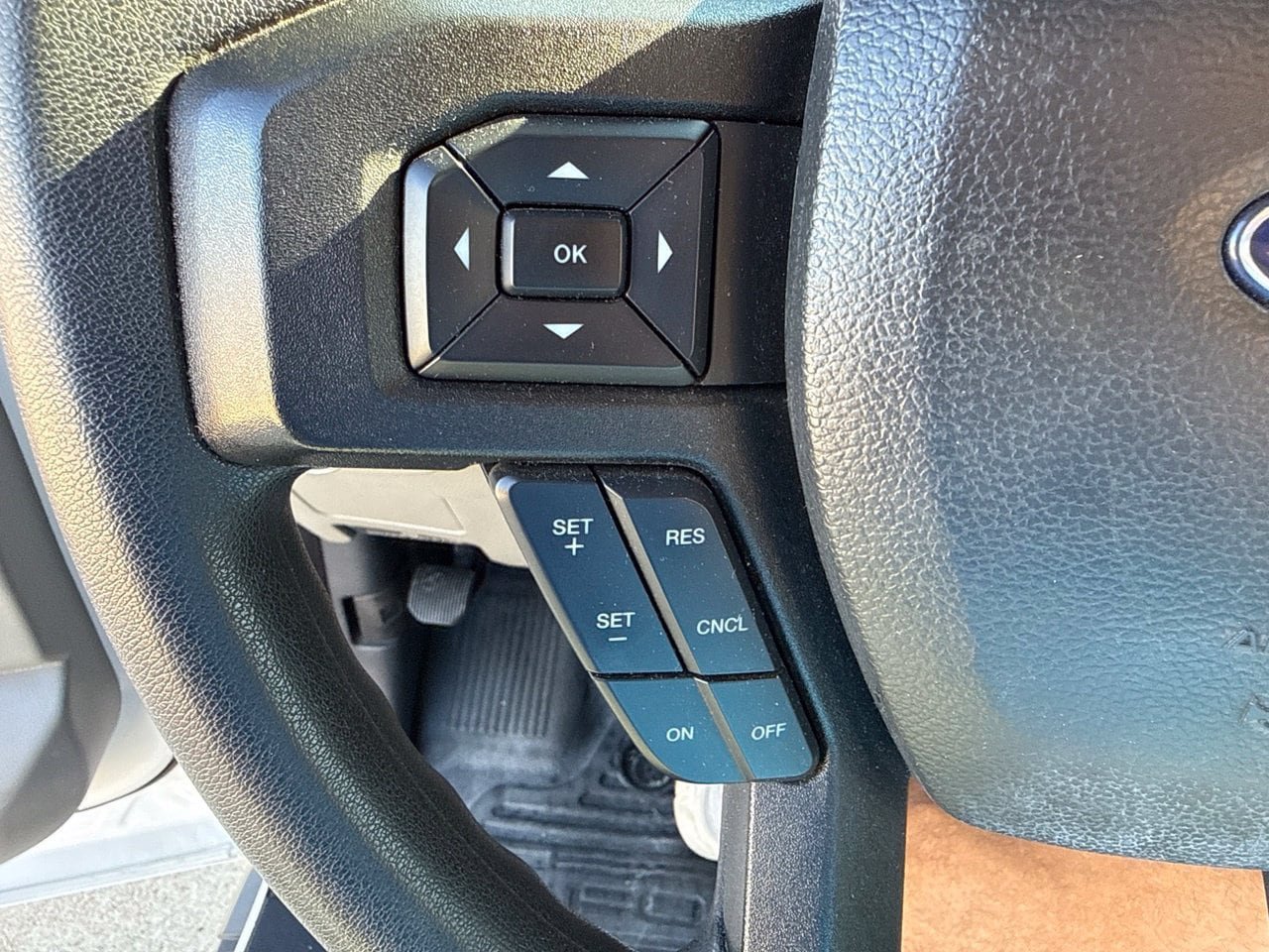Used 2022 Ford F250 XL w/ Power Equipment Group AWD/4WD image 27