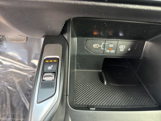 Certified 2026 Kia Sorento S w/ S Panoramic Sunroof Package image 29