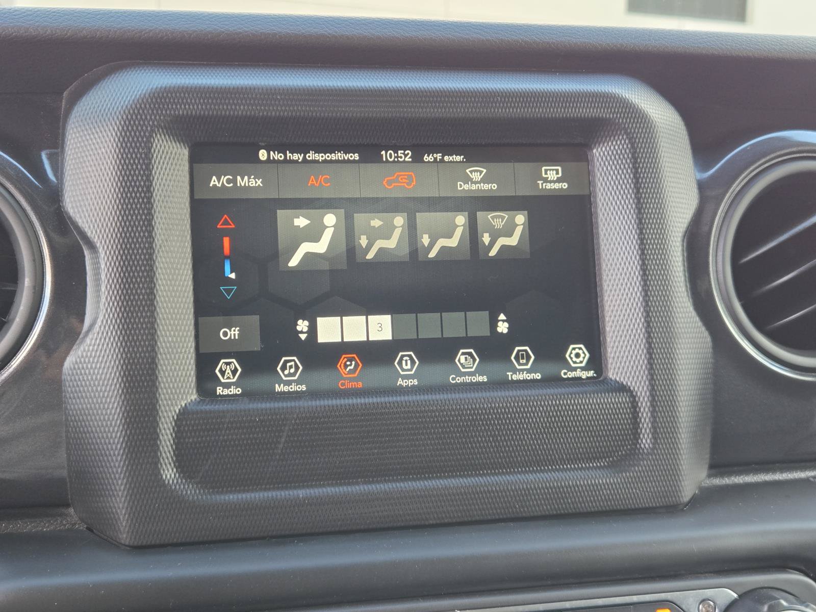 Used 2022 Jeep Wrangler Unlimited Sport AWD/4WD image 10