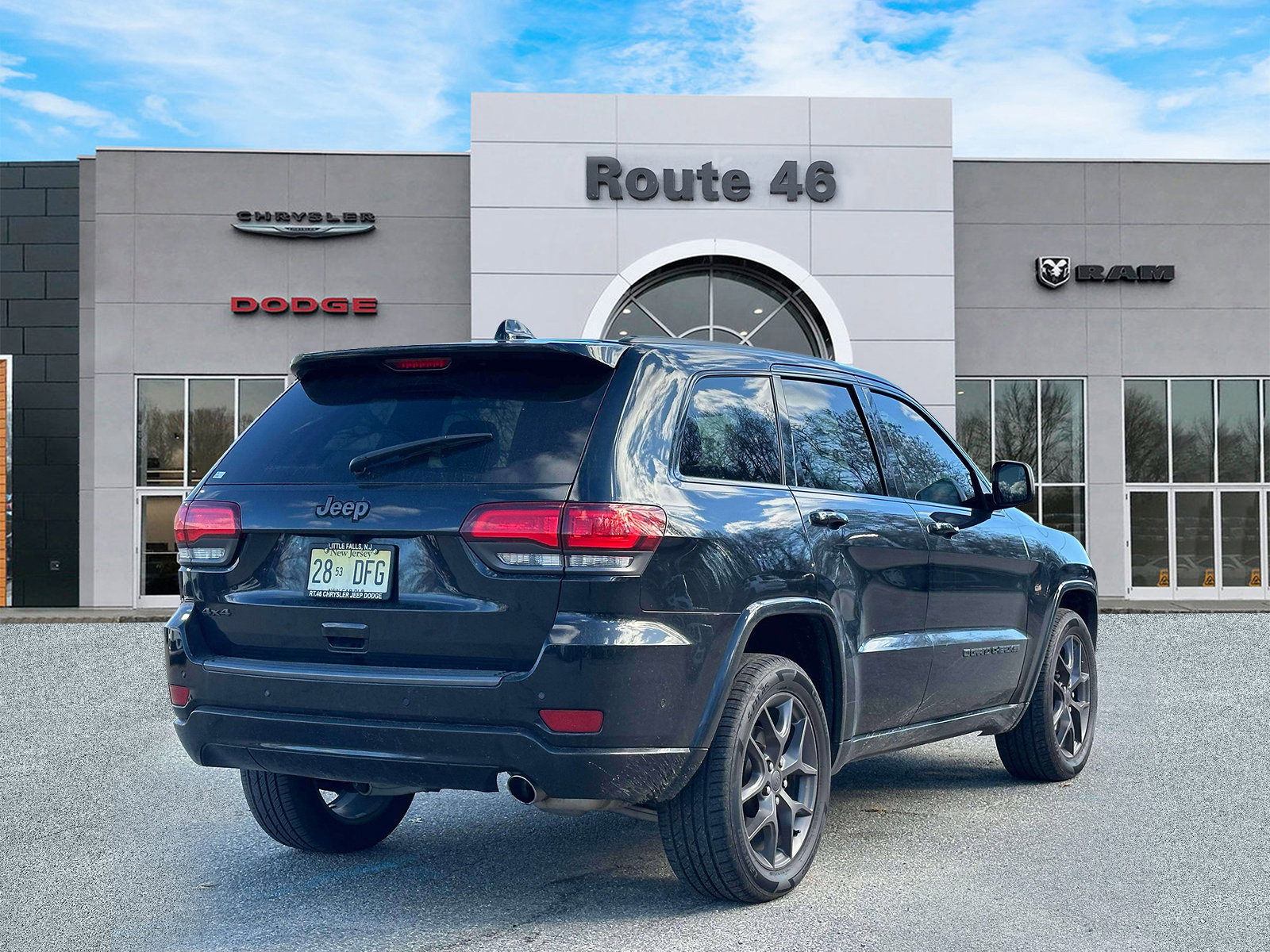 Used 2021 Jeep Grand Cherokee Limited w/ Quick Order Package 2GK 80th image 5