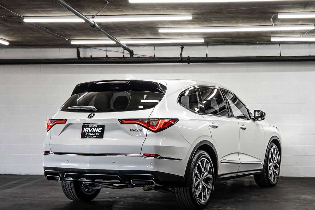 Certified 2023 Acura MDX FWD w/ Technology Package image 5