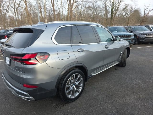 Used 2024 BMW X5 xDrive40i image 25