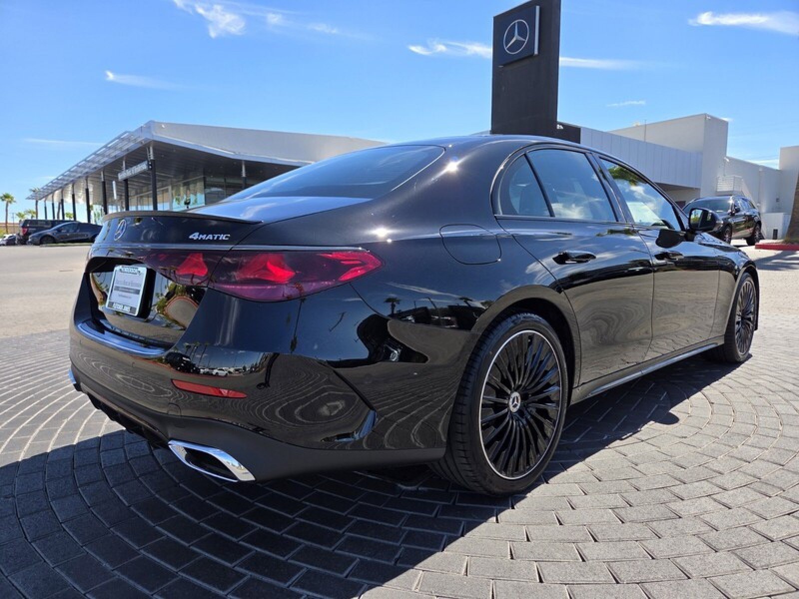 New 2027 Mercedes-Benz E 450 4MATIC Sedan image 5