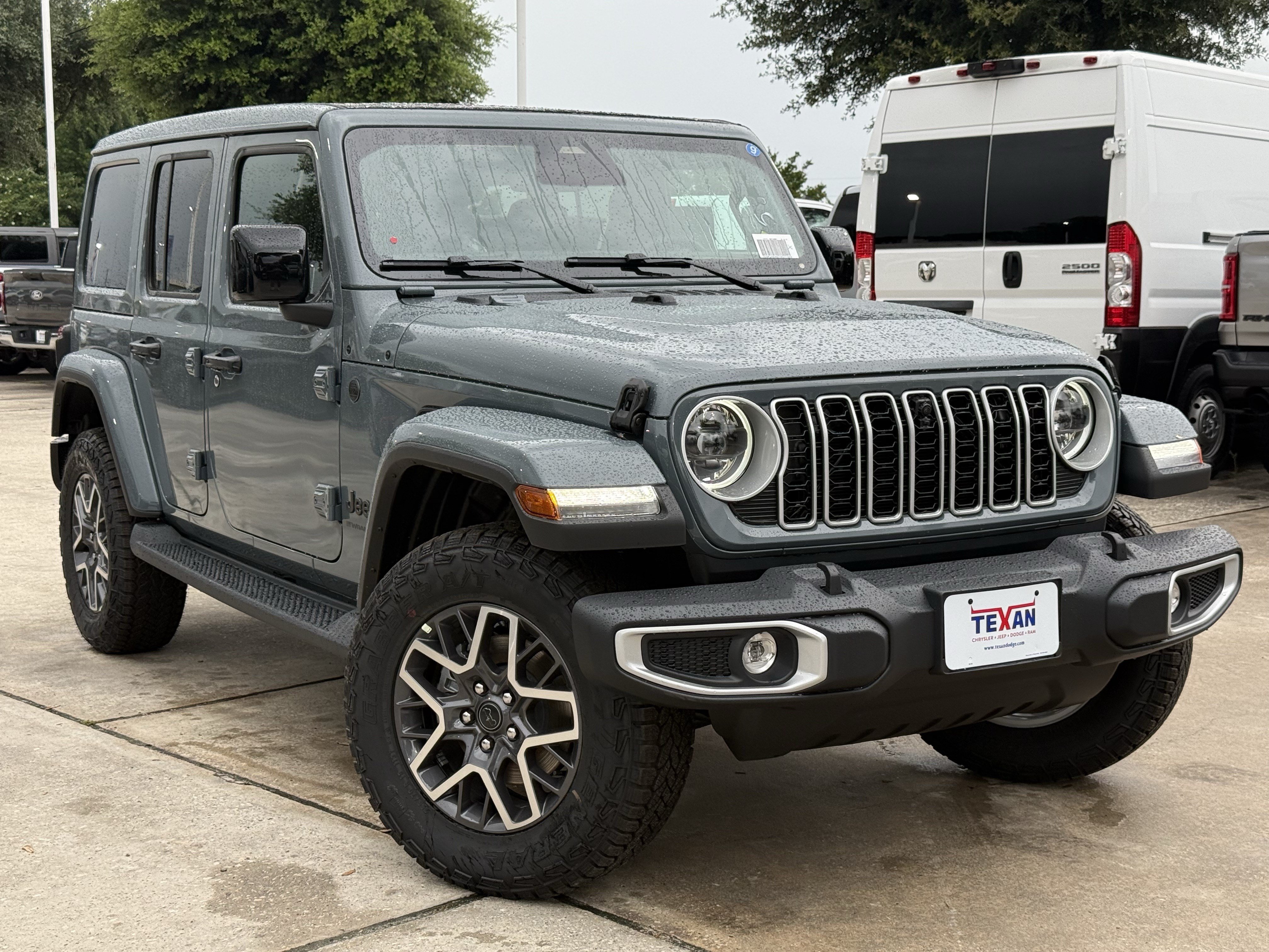 New 2026 Jeep Wrangler Unlimited Sahara AWD/4WD image 2