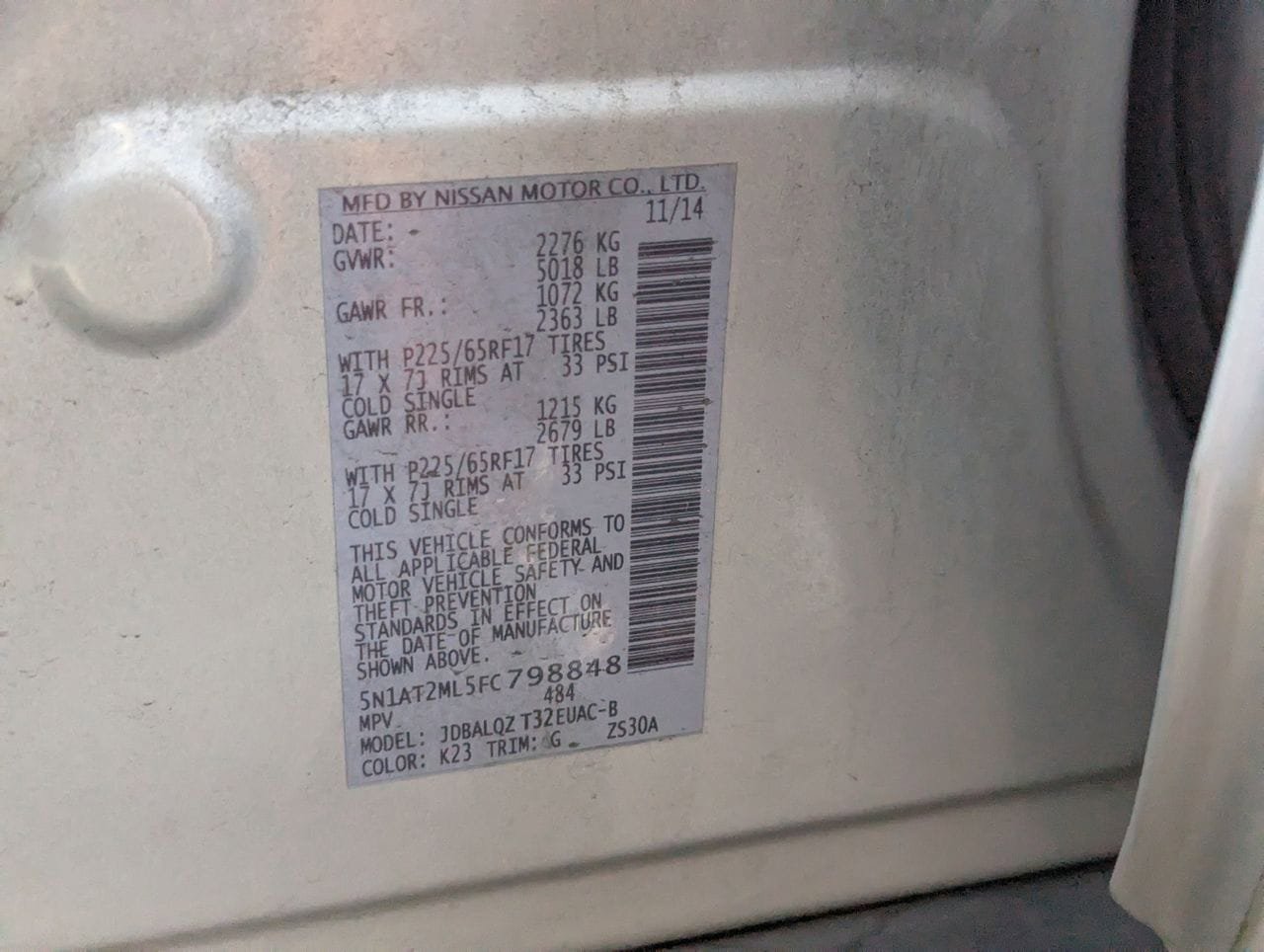 Used 2015 Nissan Rogue SV w/ SV Premium Package image 11