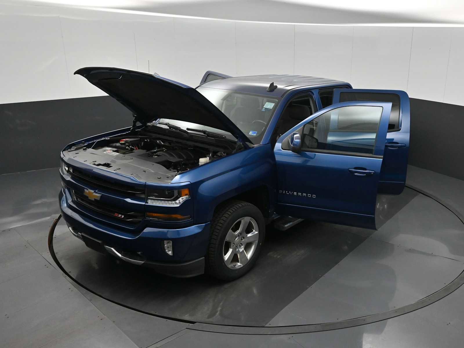 Used 2016 Chevrolet Silverado 1500 LT w/ All Star Edition image 27