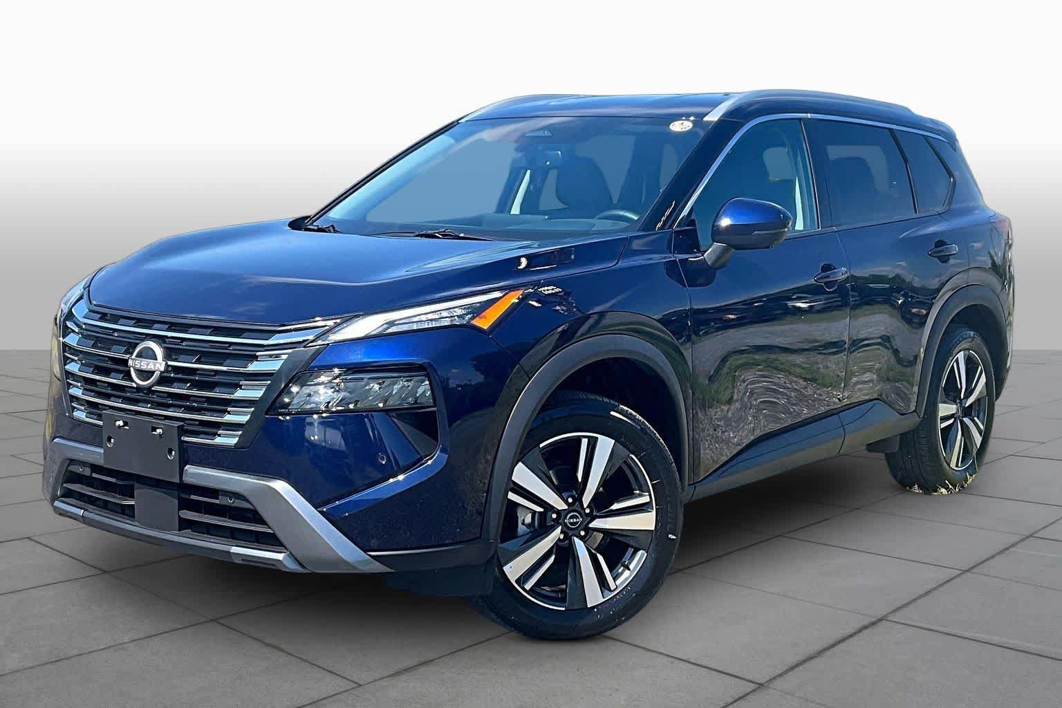 Used 2026 Nissan Rogue SL AWD/4WD image 1