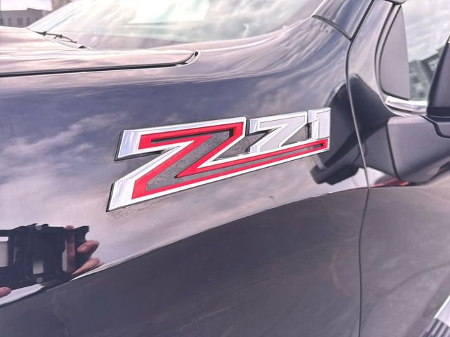 Used 2025 Chevrolet Silverado 1500 LTZ image 32