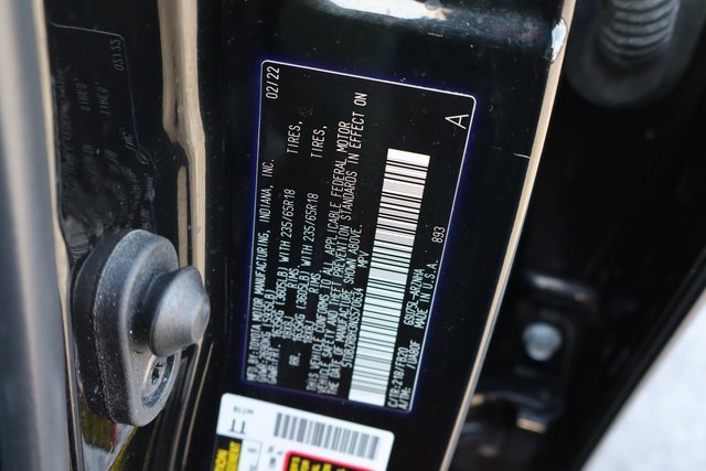 Used 2022 Toyota Highlander LE image 37