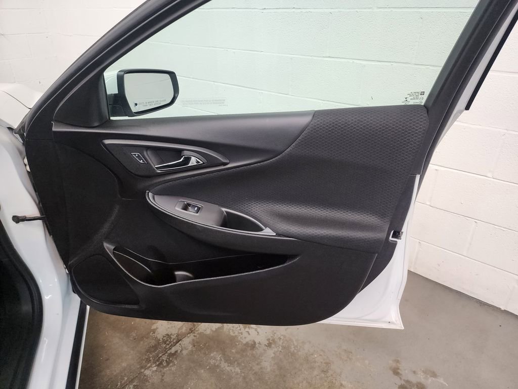 Used 2024 Chevrolet Malibu LT FWD image 29