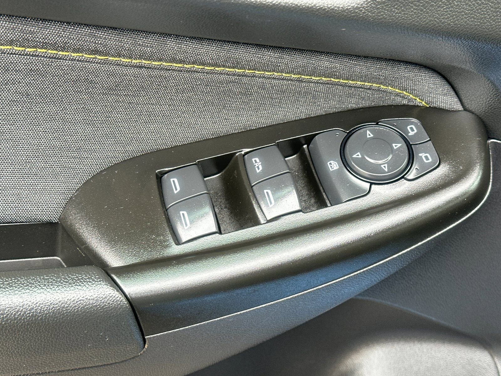 Used 2024 Chevrolet TrailBlazer ACTIV image 11