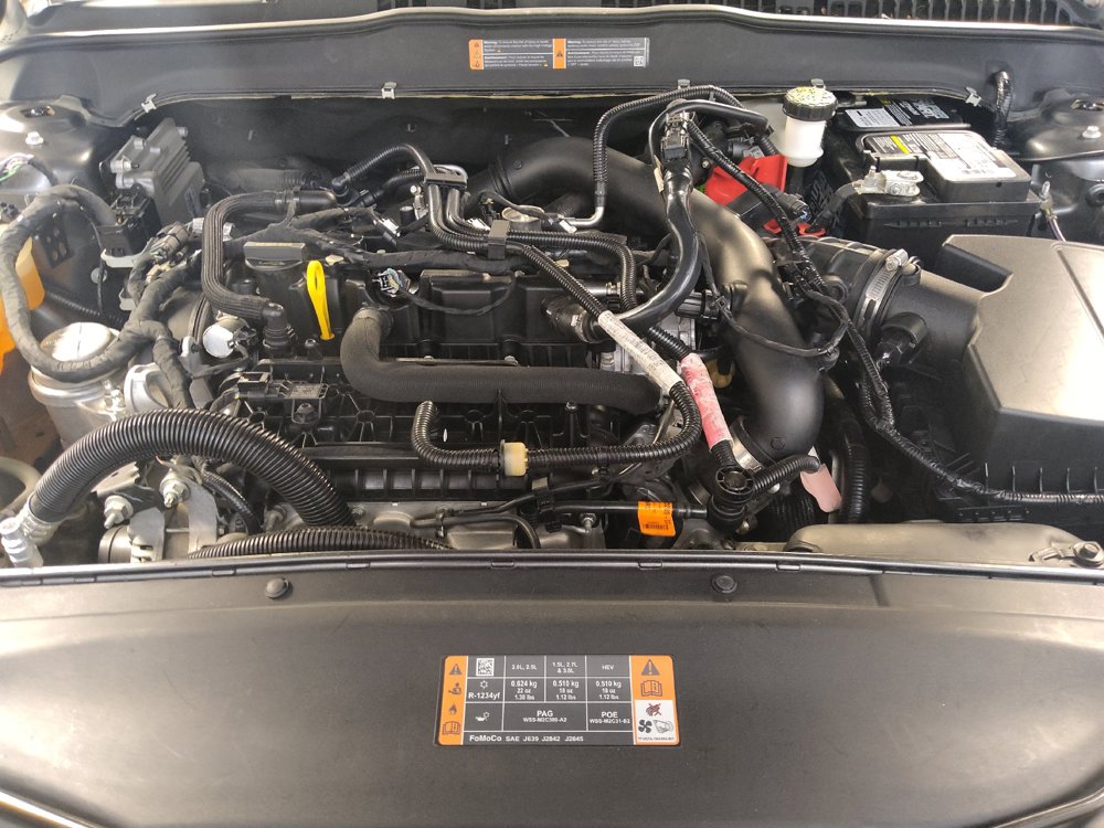 Used 2020 Ford Fusion SE FWD image 30