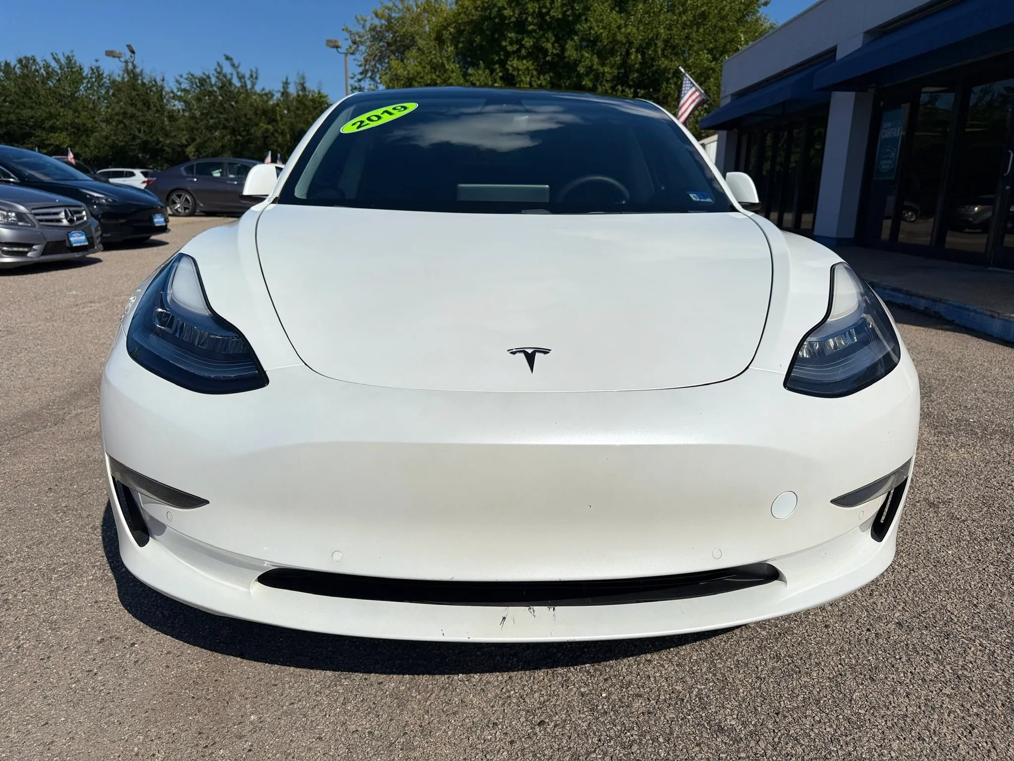 Used 2019 Tesla Model 3 Standard Range Plus RWD image 3