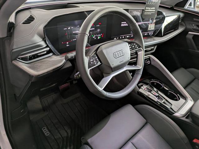 New 2025 Audi Q5 Premium Plus image 3
