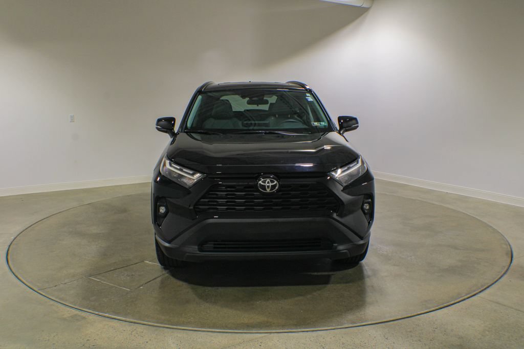 Used 2025 Toyota RAV4 XLE Premium w/ Weather Package AWD/4WD image 8