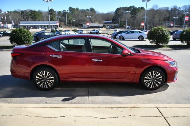 Used 2023 Nissan Altima 2.5 SV image 6