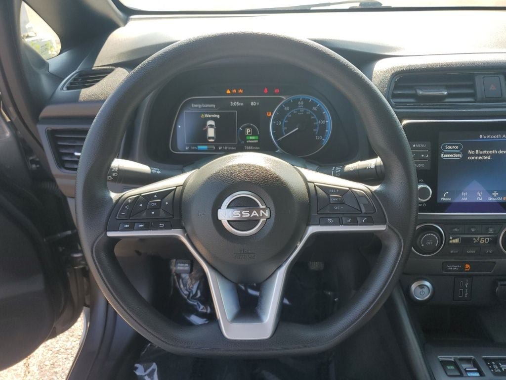 Used 2025 Nissan Leaf S FWD image 19