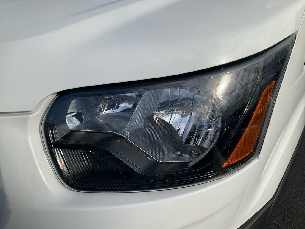 New 2026 Ford Transit 250 148 Medium Roof image 9