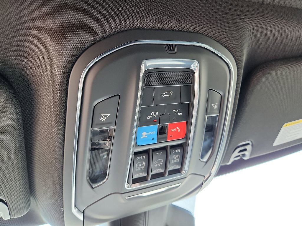 New 2025 Jeep Wagoneer L Series II w/ Convenience Group I AWD/4WD image 27