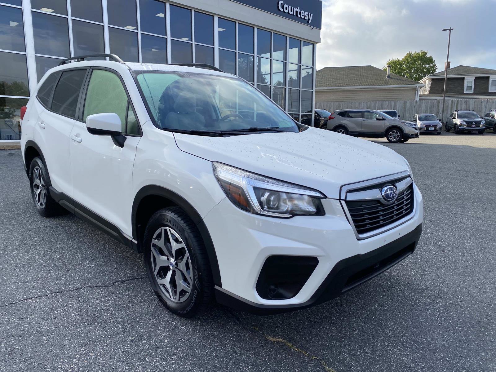 Used 2019 Subaru Forester Premium w/ All-Weather Package image 9