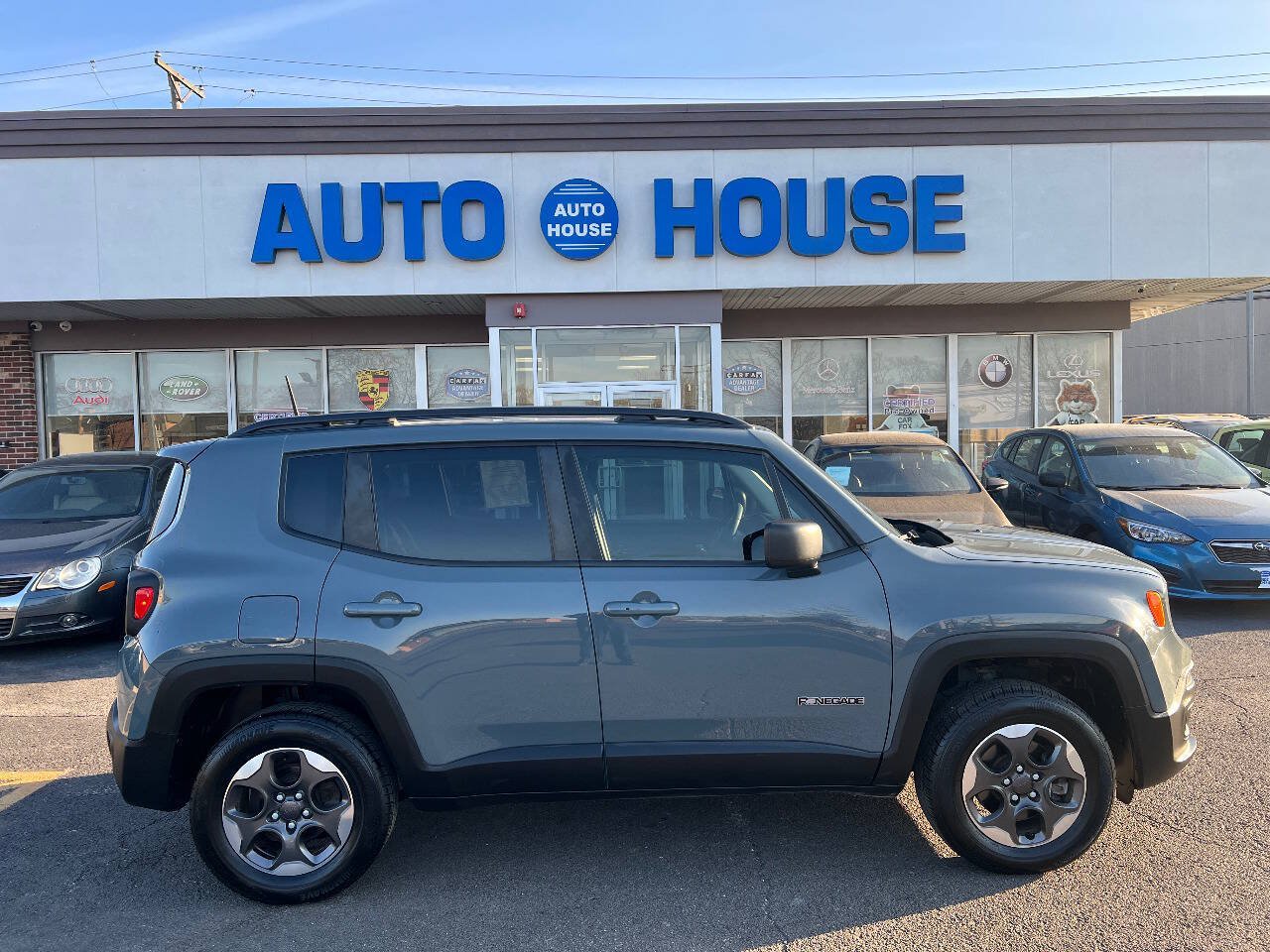 Used 2018 Jeep Renegade Sport w/ Power & Air Group AWD/4WD image 9