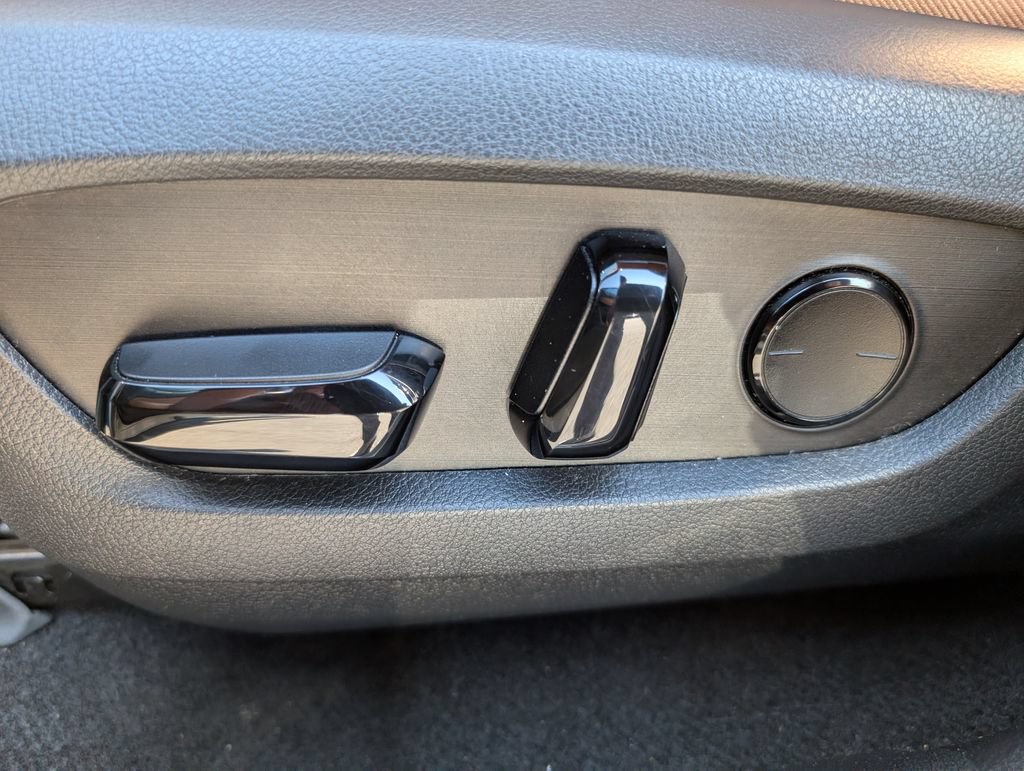 Used 2024 Lexus NX 250 FWD image 18