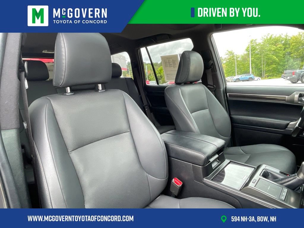 Used 2023 Lexus GX 460 Premium w/ Premium Package AWD/4WD image 36