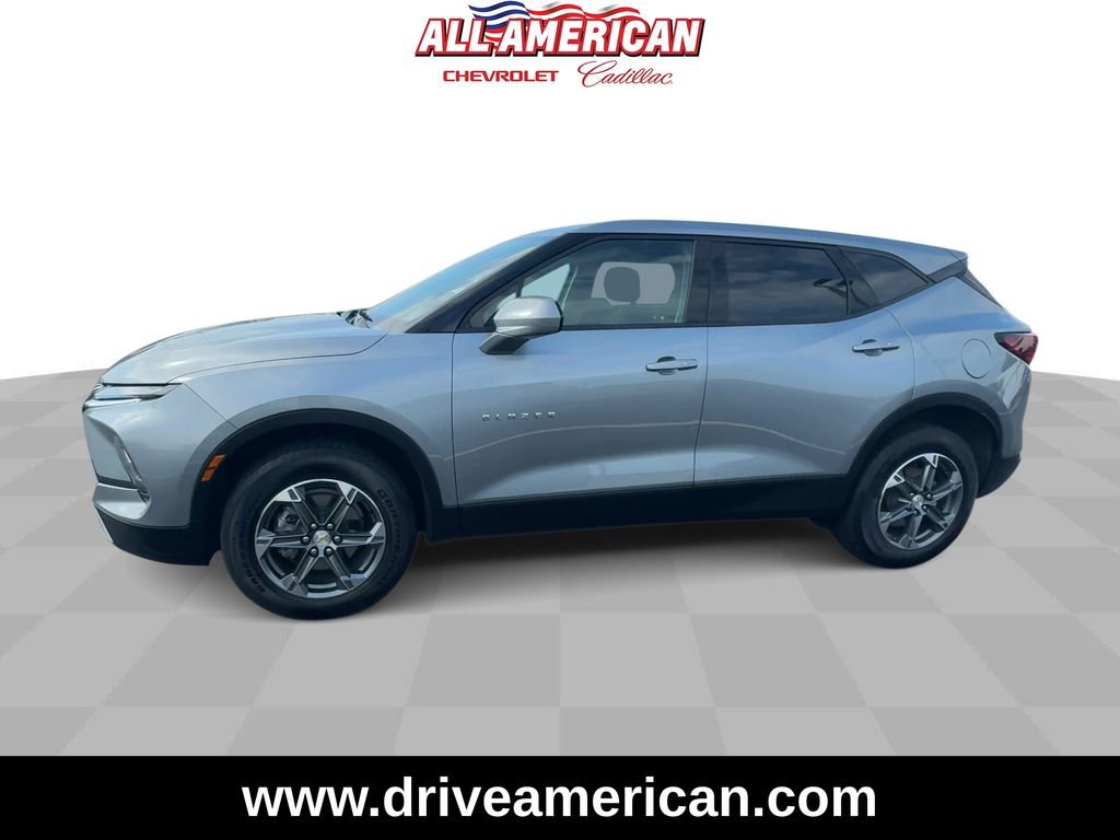 Used 2025 Chevrolet Blazer LT image 5