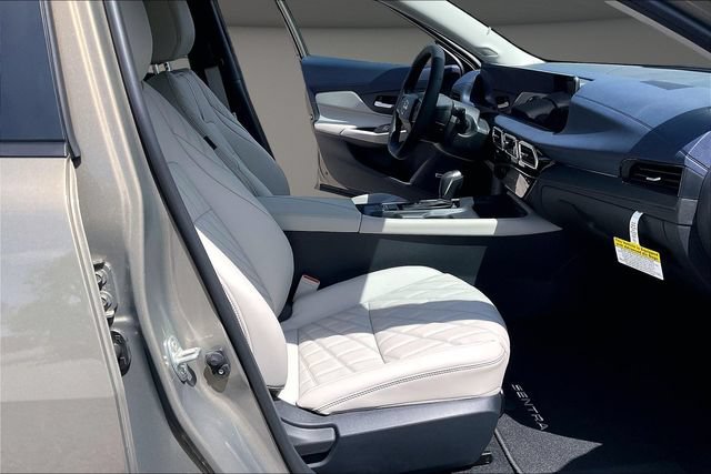 New 2026 Nissan Sentra SL w/ Floor Mat Package FWD image 11