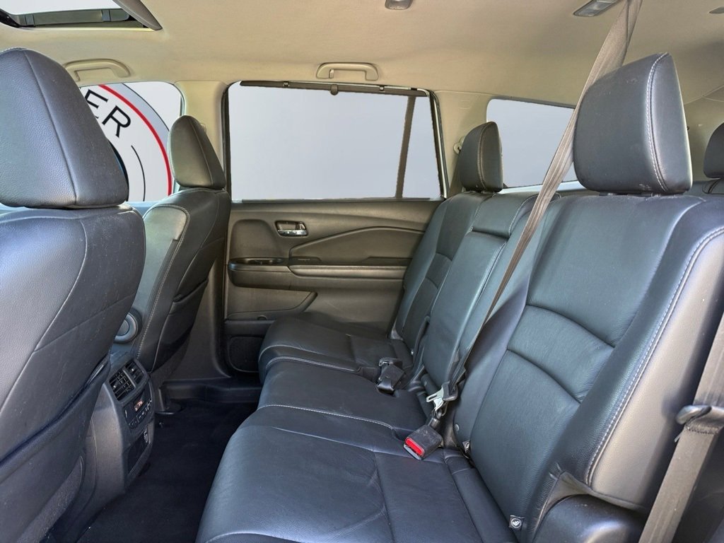 Used 2021 Honda Pilot Special Edition image 18