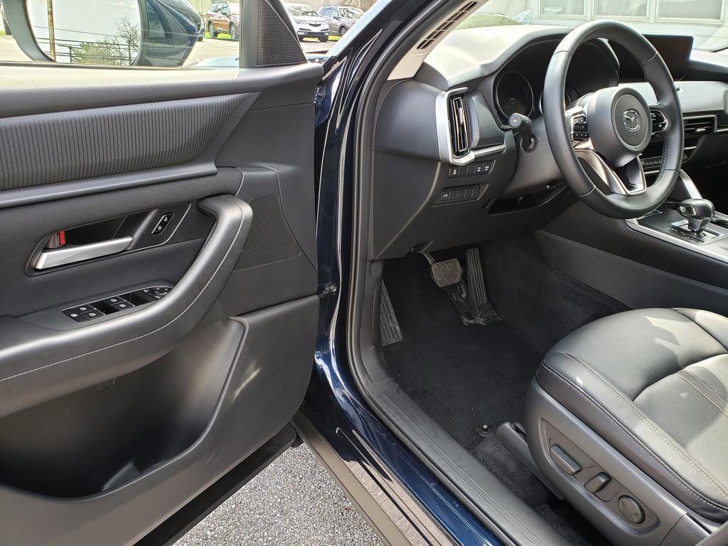 Used 2025 MAZDA CX-90 3.3 Turbo w/ Select Package AWD/4WD image 8