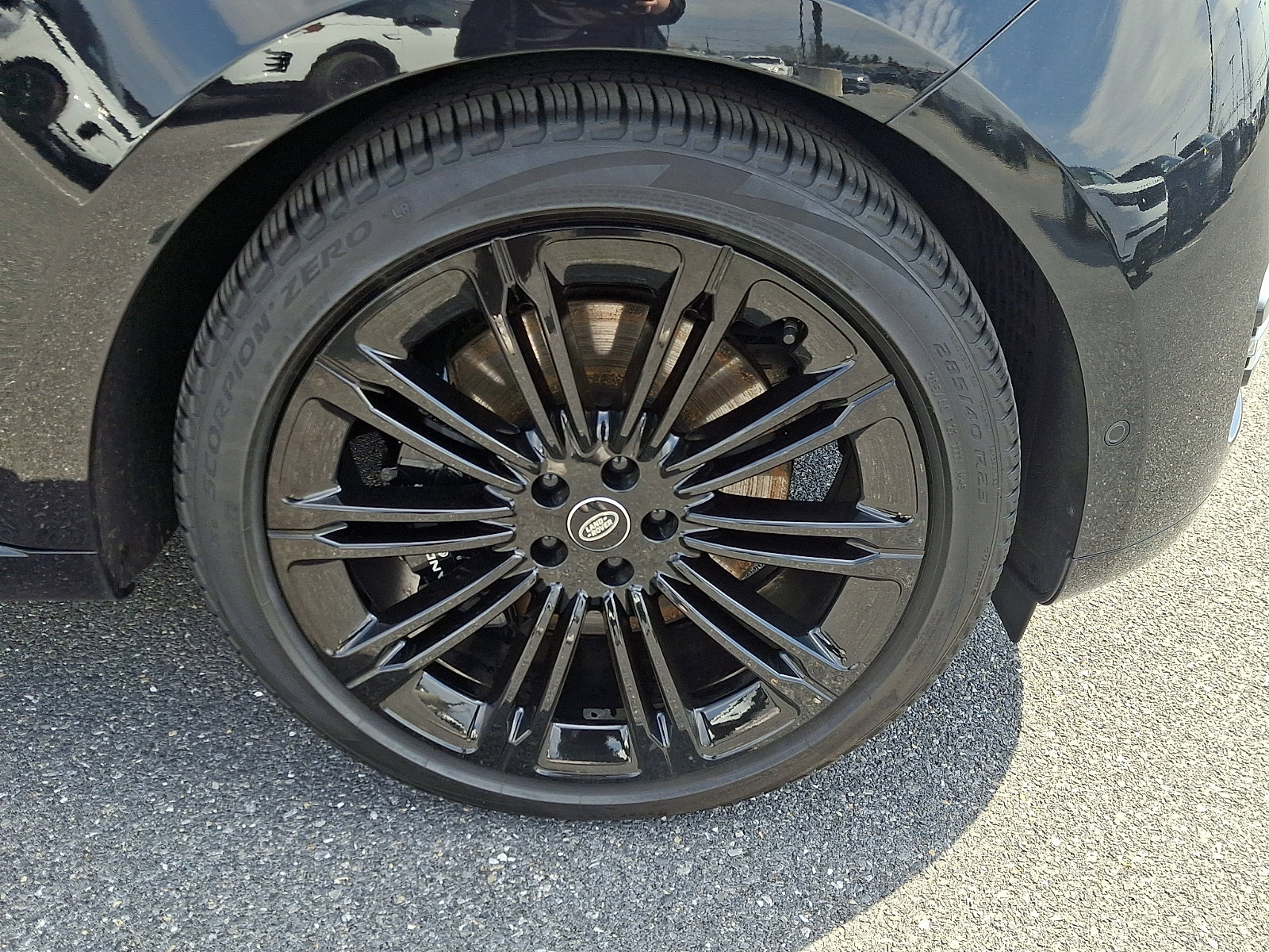 Used 2024 Land Rover Range Rover Autobiography image 8