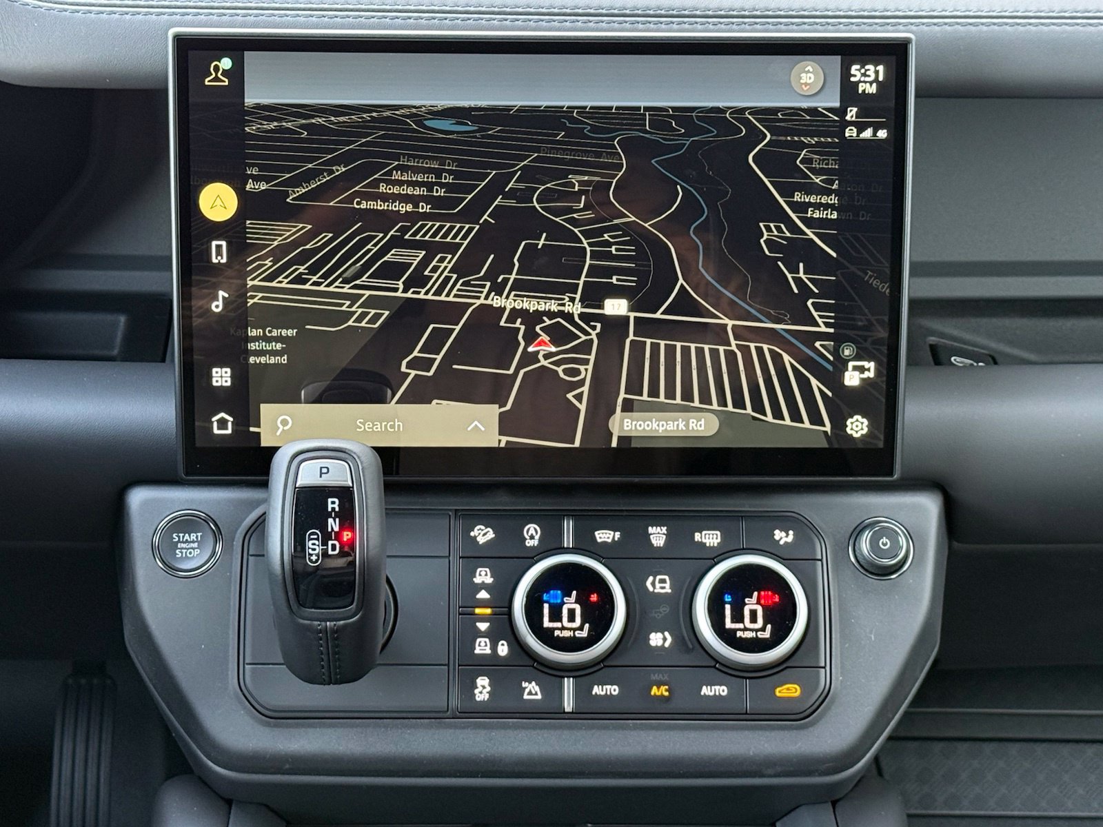 New 2026 Land Rover Defender 110 X-Dynamic SE AWD/4WD image 23