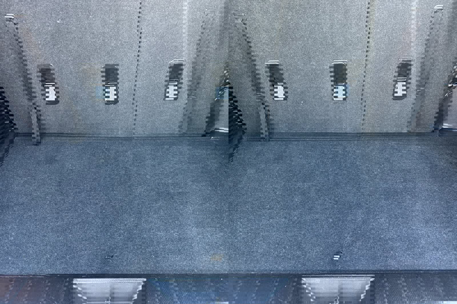 Used 2023 Subaru Ascent Limited w/ Technology Package image 16