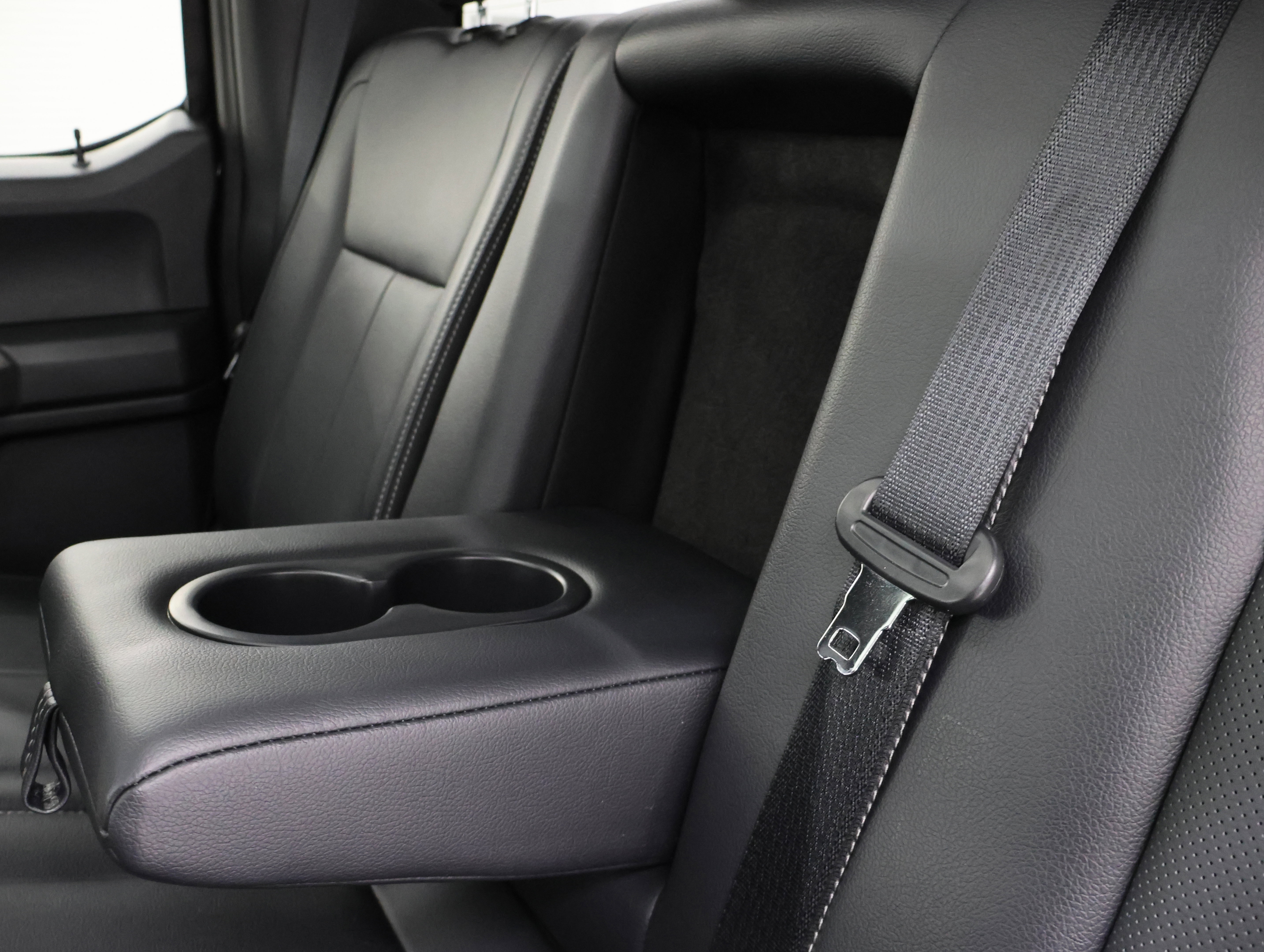 Used 2022 Ford F250 Lariat w/ Tremor Off-Road Package image 42