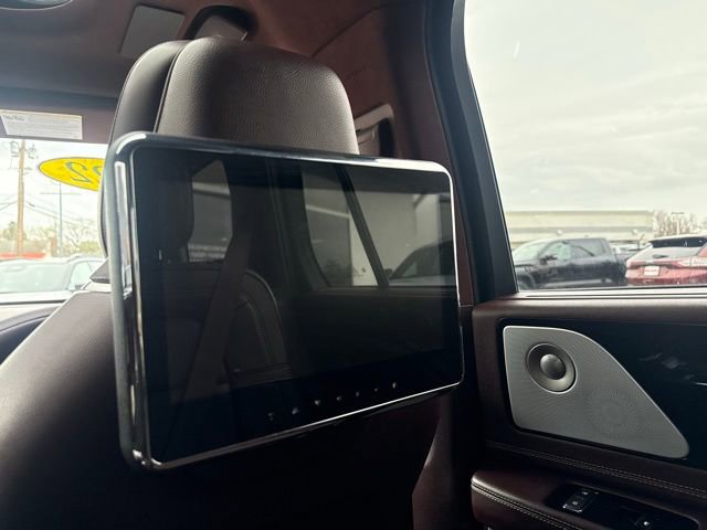 Used 2022 Lincoln Aviator Black Label w/ Dynamic Handling Package image 46