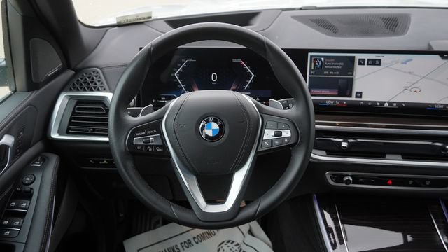 Used 2026 BMW X5 xDrive40i AWD/4WD image 17