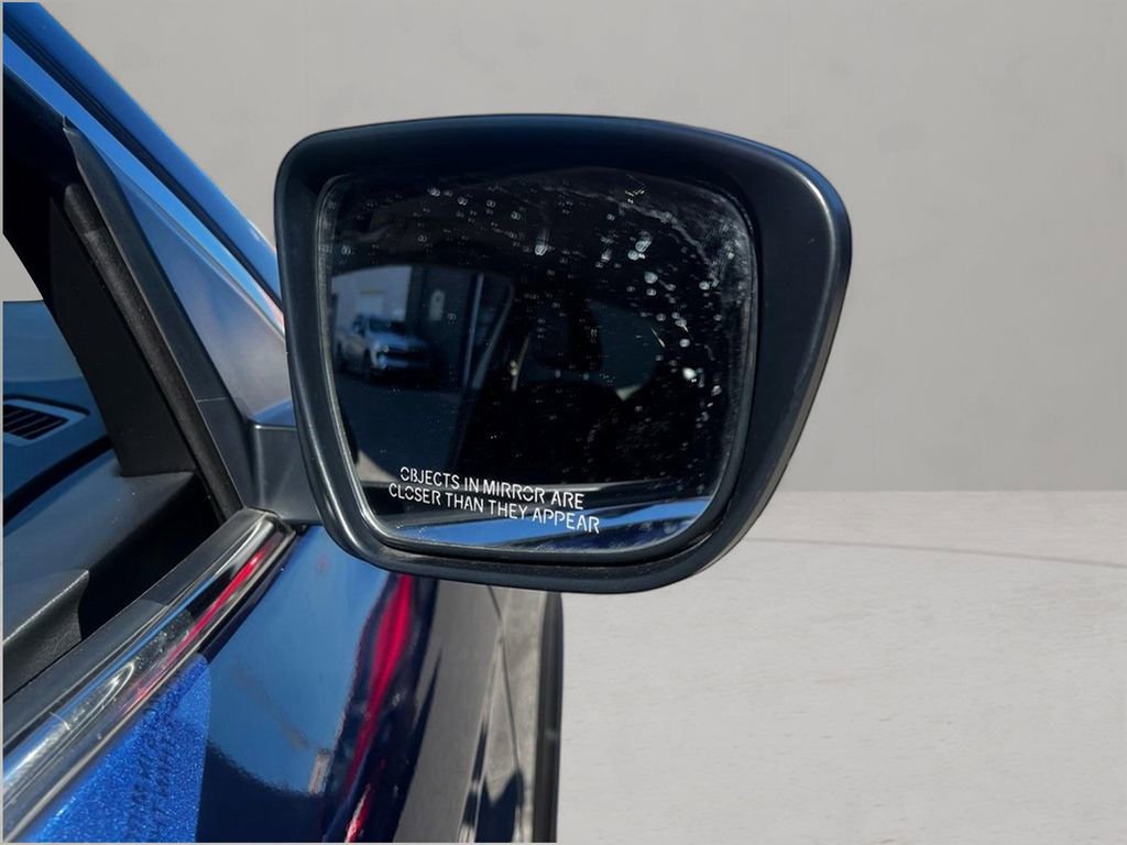 Used 2022 Nissan Rogue Sport S image 36