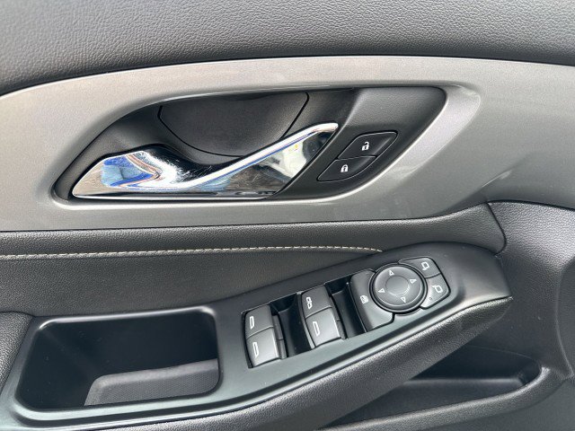 Certified 2023 Chevrolet Traverse LT image 15