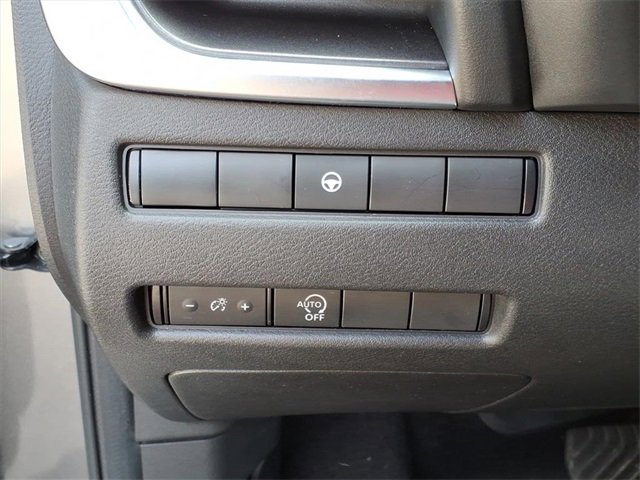 Used 2023 Nissan Rogue SV image 13